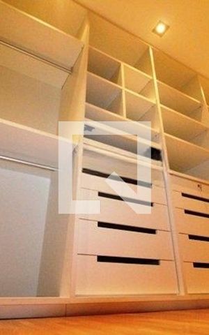 Apartamento à venda com 370m², 4 quartos e 5 vagas
