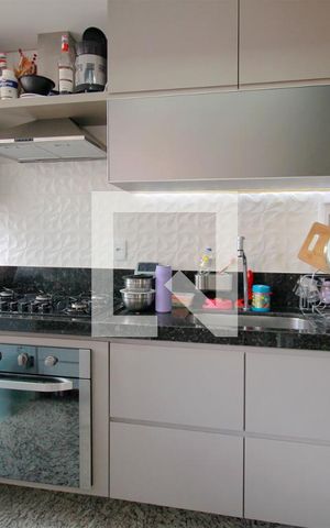 Apartamento à venda com 64m², 2 quartos e 2 vagasCozinha