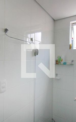 Apartamento à venda com 64m², 2 quartos e 2 vagasBanheiro da Suíte 1
