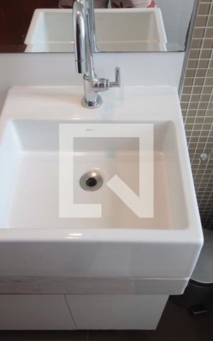 Apartamento à venda com 196m², 3 quartos e 2 vagasBanheiro Social