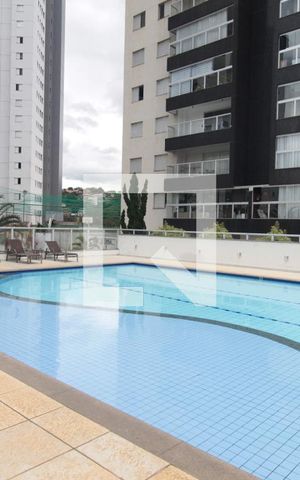 Apartamento à venda com 196m², 3 quartos e 2 vagasPiscina