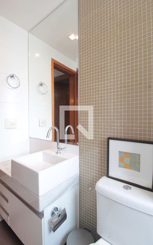 Apartamento à venda com 196m², 3 quartos e 2 vagasBanheiro Social