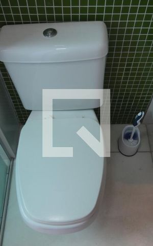 Apartamento à venda com 196m², 3 quartos e 2 vagasBanheiro da Suite