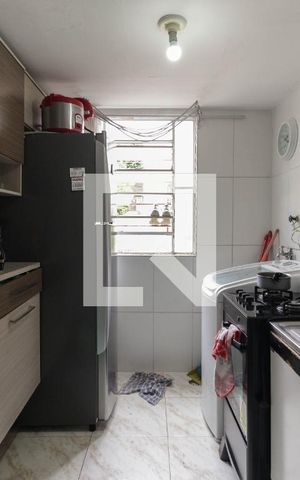 Apartamento à venda com 44m², 2 quartos e 1 vaga Apartamento à venda com 44m², 2 quartos e 1 vagaCozinha