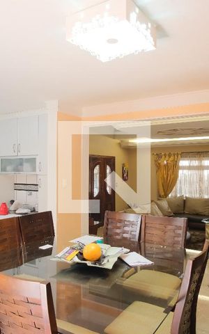 Casa à venda com 330m², 3 quartos e 4 vagasSala de Jantar