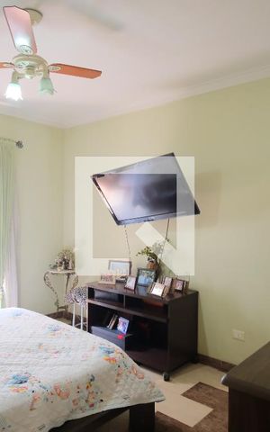 Casa à venda com 330m², 3 quartos e 4 vagasSuíte 1