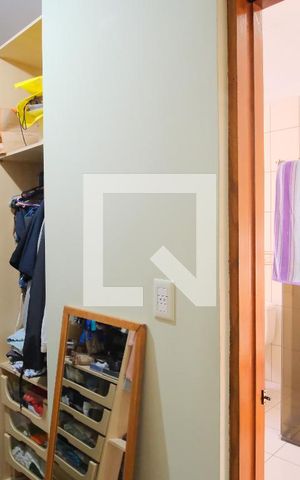 Casa à venda com 330m², 3 quartos e 4 vagasCloset da suíte 1