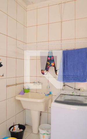 Casa à venda com 330m², 3 quartos e 4 vagasÁrea de Serviço