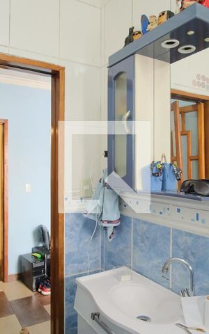 Casa à venda com 330m², 3 quartos e 4 vagasBanheiro da Suíte 3