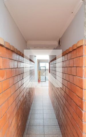 Casa à venda com 330m², 3 quartos e 4 vagasCorredor