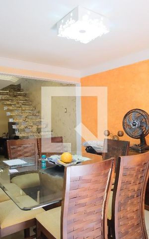 Casa à venda com 330m², 3 quartos e 4 vagasSala de Jantar