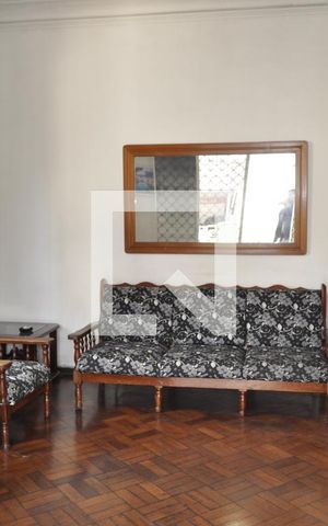 Casa à venda com 227m², 3 quartos e 3 vagasSala
