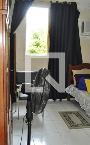 Casa à venda com 227m², 3 quartos e 3 vagasEscritório
