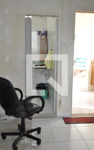 Casa à venda com 227m², 3 quartos e 3 vagasEscritório