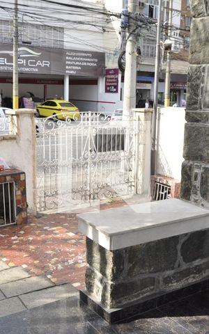 Casa à venda com 227m², 3 quartos e 3 vagasÁrea comum