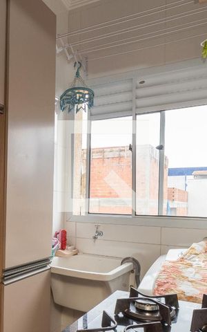 Apartamento à venda com 38m², 2 quartos e sem vagaCozinha e Área de Serviço