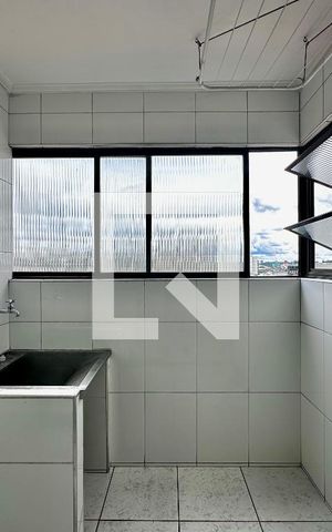 Apartamento à venda com 70m², 2 quartos e sem vaga Apartamento à venda com 70m², 2 quartos e sem vagaÁrea de Serviço