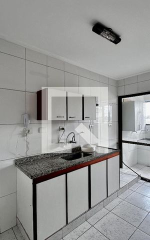 Apartamento à venda com 70m², 2 quartos e sem vaga Apartamento à venda com 70m², 2 quartos e sem vagaCozinha