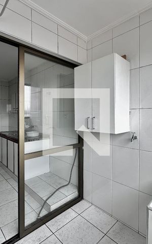Apartamento à venda com 70m², 2 quartos e sem vaga Apartamento à venda com 70m², 2 quartos e sem vagaÁrea de Serviço