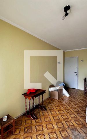 Apartamento à venda com 70m², 2 quartos e sem vaga Apartamento à venda com 70m², 2 quartos e sem vagaSala