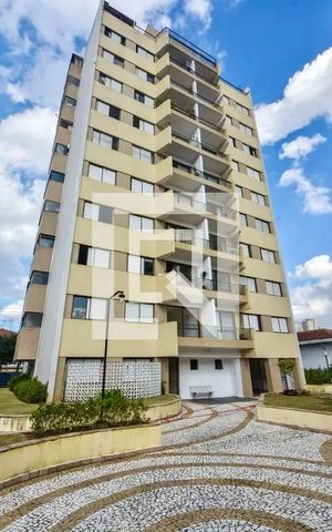 Apartamento à venda com 70m², 2 quartos e sem vaga Apartamento à venda com 70m², 2 quartos e sem vagaFachada Bloco