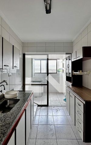 Apartamento à venda com 70m², 2 quartos e sem vaga Apartamento à venda com 70m², 2 quartos e sem vagaCozinha