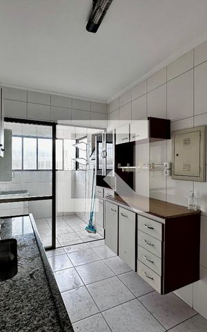 Apartamento à venda com 70m², 2 quartos e sem vaga Apartamento à venda com 70m², 2 quartos e sem vagaCozinha