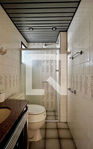 Apartamento à venda com 70m², 2 quartos e sem vaga Apartamento à venda com 70m², 2 quartos e sem vagaBanheiro