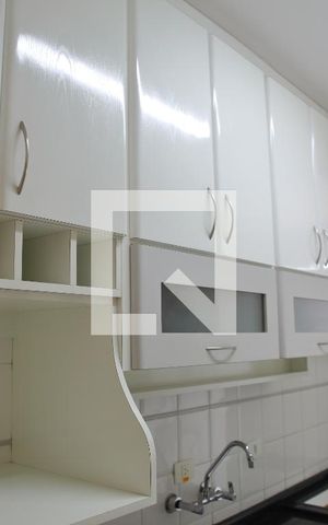 Apartamento à venda com 80m², 3 quartos e 2 vagasCozinha - Armários