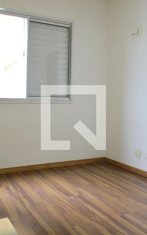 Apartamento à venda com 80m², 3 quartos e 2 vagasSuíte