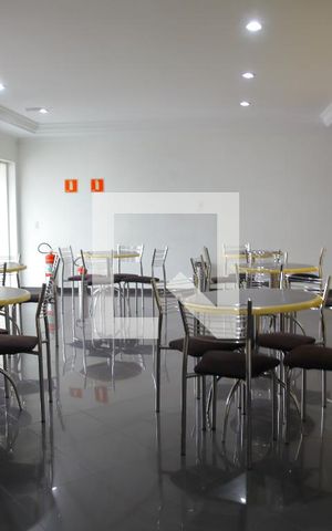 Apartamento à venda com 80m², 3 quartos e 2 vagasÁrea comum - Salão de festas