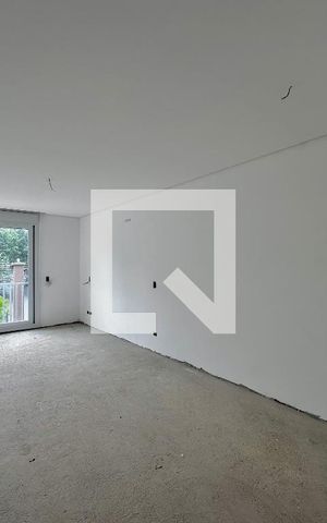 Casa de condomínio à venda com 496m², 4 quartos e 4 vagas Casa de condomínio à venda com 496m², 4 quartos e 4 vagasSuíte 2
