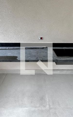 Casa de condomínio à venda com 496m², 4 quartos e 4 vagas Casa de condomínio à venda com 496m², 4 quartos e 4 vagasVaranda/Quintal