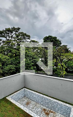 Casa de condomínio à venda com 496m², 4 quartos e 4 vagas Casa de condomínio à venda com 496m², 4 quartos e 4 vagasVista Suíte 2