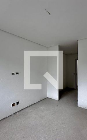 Casa de condomínio à venda com 496m², 4 quartos e 4 vagas Casa de condomínio à venda com 496m², 4 quartos e 4 vagasSuíte 4