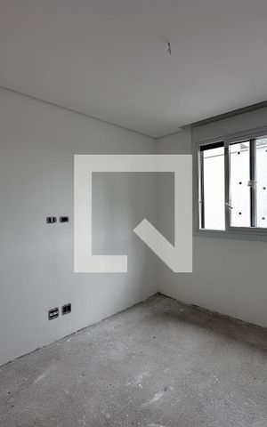 Casa de condomínio à venda com 486m², 4 quartos e 4 vagasSuíte 1