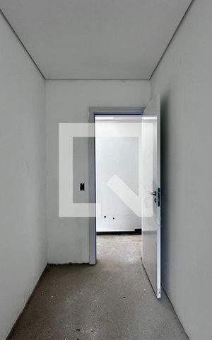 Casa de condomínio à venda com 531m², 4 quartos e 4 vagasSuíte 3