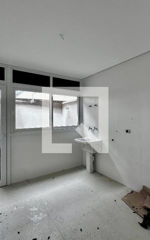Casa de condomínio à venda com 531m², 4 quartos e 4 vagasÁrea de Serviço