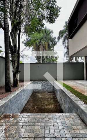 Casa de condomínio à venda com 531m², 4 quartos e 4 vagasPiscina