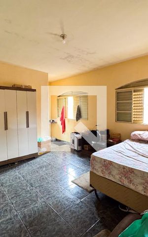 Casa de condomínio à venda com 360m², 3 quartos e 4 vagas Casa de condomínio à venda com 360m², 3 quartos e 4 vagasQuarto 3