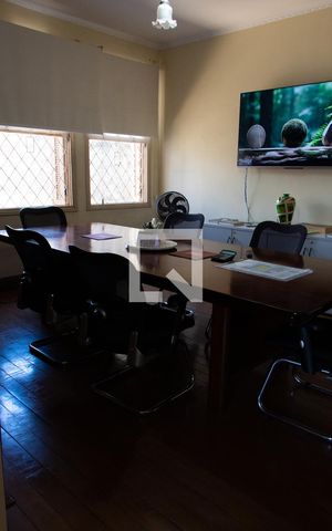 Casa para alugar com 165m², 2 quartos e 6 vagas Casa para alugar com 165m², 2 quartos e 6 vagasQUARTO 2