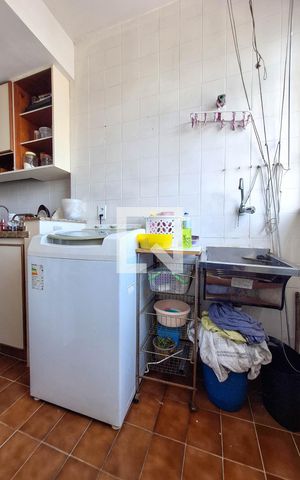 Apartamento à venda com 166m², 3 quartos e 2 vagas Apartamento à venda com 166m², 3 quartos e 2 vagasÁrea de Serviço