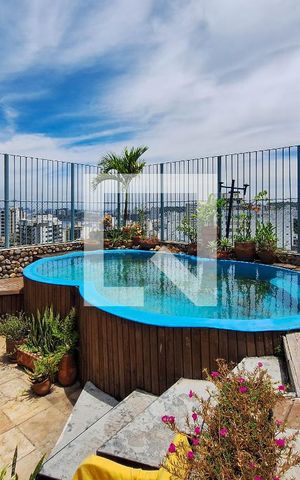 Apartamento à venda com 166m², 3 quartos e 2 vagas Apartamento à venda com 166m², 3 quartos e 2 vagasCobertura