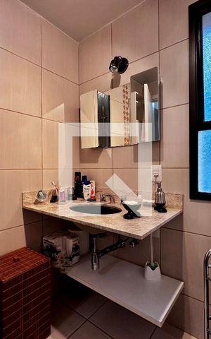 Apartamento à venda com 60m², 1 quarto e 1 vaga Apartamento à venda com 60m², 1 quarto e 1 vagaBanheiro