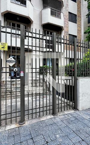 Apartamento à venda com 60m², 1 quarto e 1 vaga Apartamento à venda com 60m², 1 quarto e 1 vagaFachada