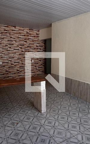 Casa à venda com 568m², 11 quartos e 3 vagas Casa à venda com 568m², 11 quartos e 3 vagasSala/Cozinha Casa 2