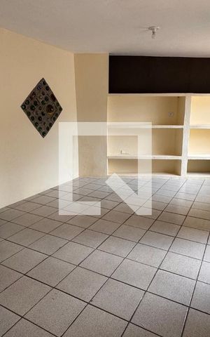 Casa à venda com 568m², 11 quartos e 3 vagas Casa à venda com 568m², 11 quartos e 3 vagasSala Casa 3