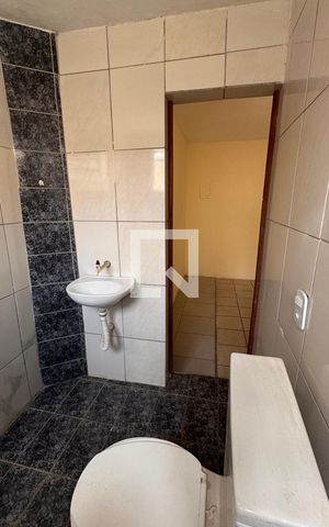 Casa à venda com 568m², 11 quartos e 3 vagas Casa à venda com 568m², 11 quartos e 3 vagasBanheiro do Quarto 1 Casa 3