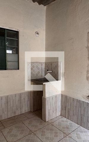 Casa à venda com 568m², 11 quartos e 3 vagas Casa à venda com 568m², 11 quartos e 3 vagasÁrea de Serviço - Casa 2