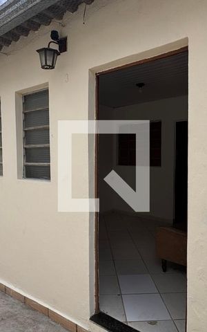Casa à venda com 568m², 11 quartos e 3 vagas Casa à venda com 568m², 11 quartos e 3 vagasCasa 1